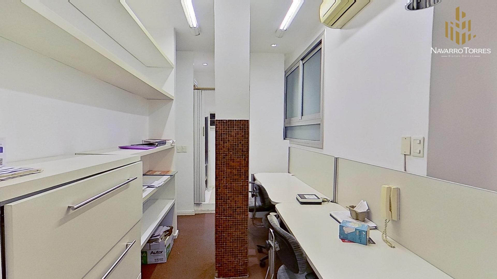 Oficina 2 ambientes con 2 baños