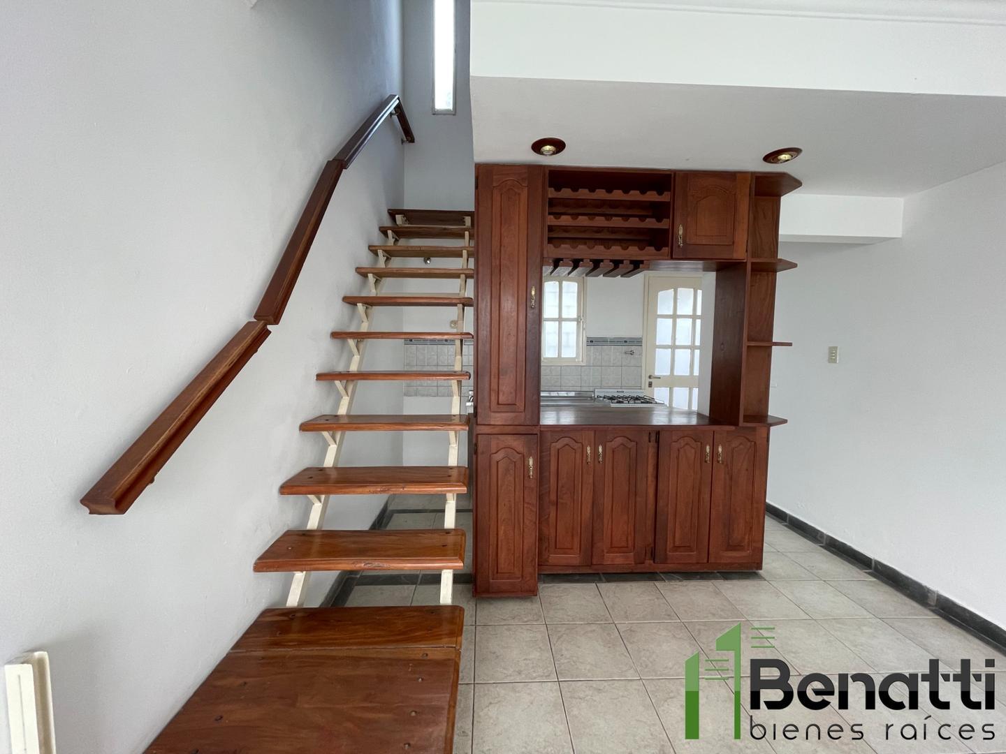 Emilio Mitre 587 , Piso PB