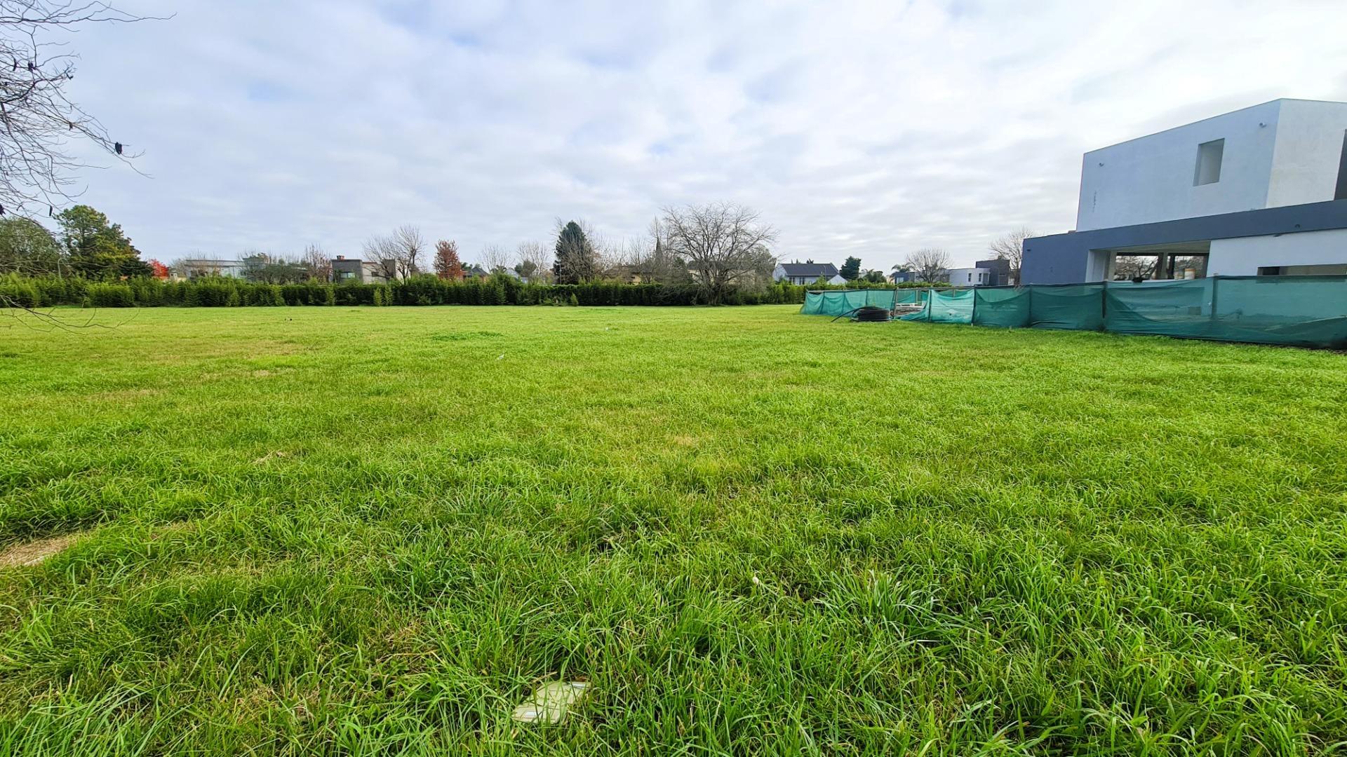 Terreno en Venta en Village Del Parque, USD 64.000