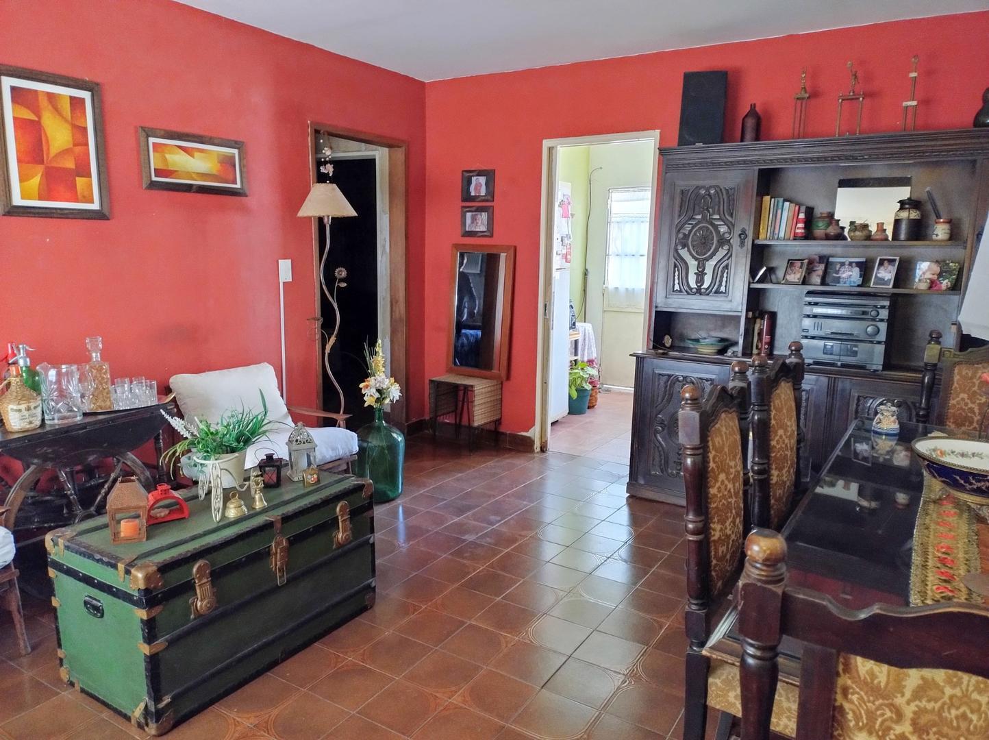 Casa en Venta en Olivos Maipu/Uzal, USD 195.000