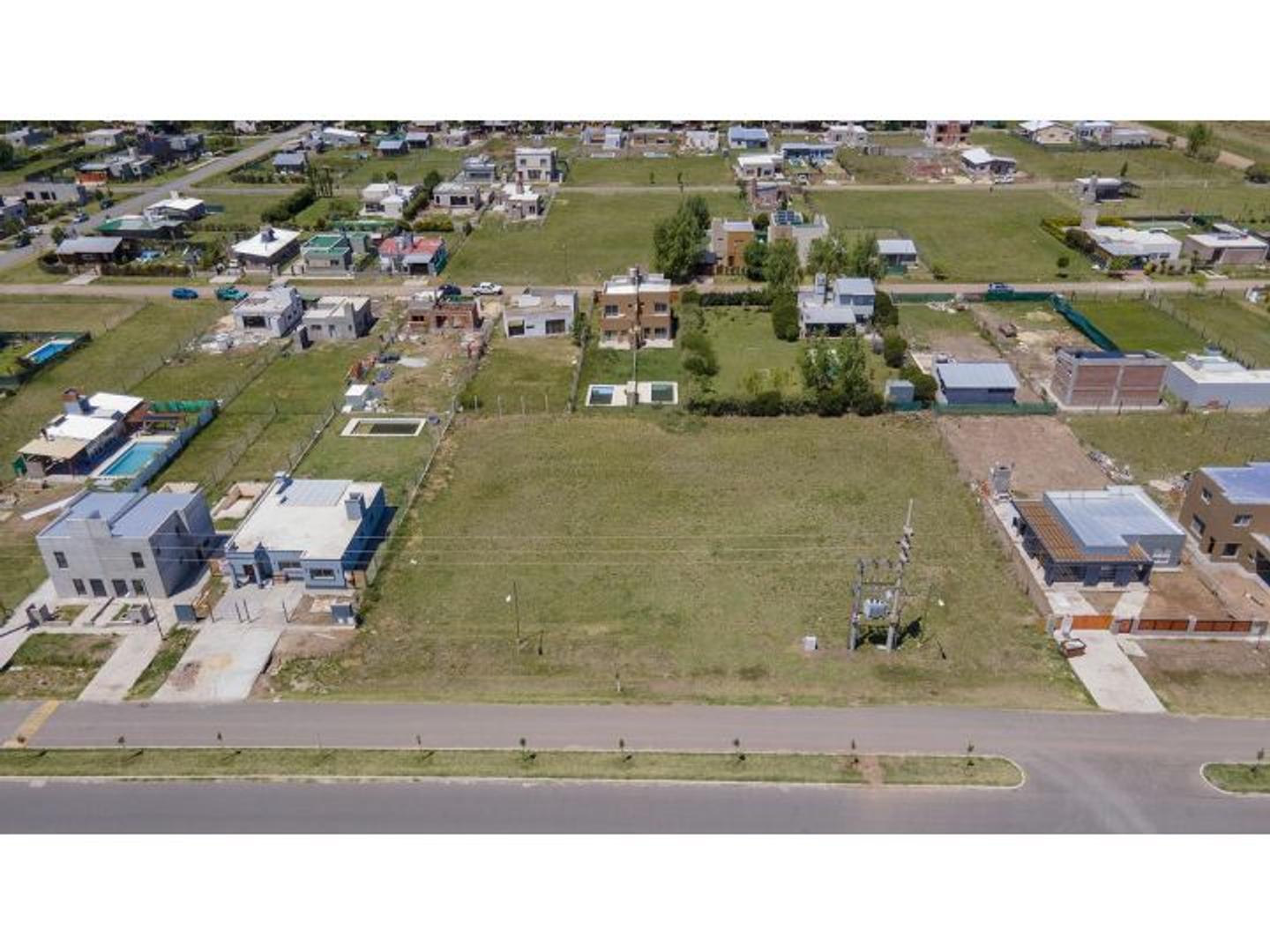 Luciano Molinas 10 -  Funes Norte - Lote 723