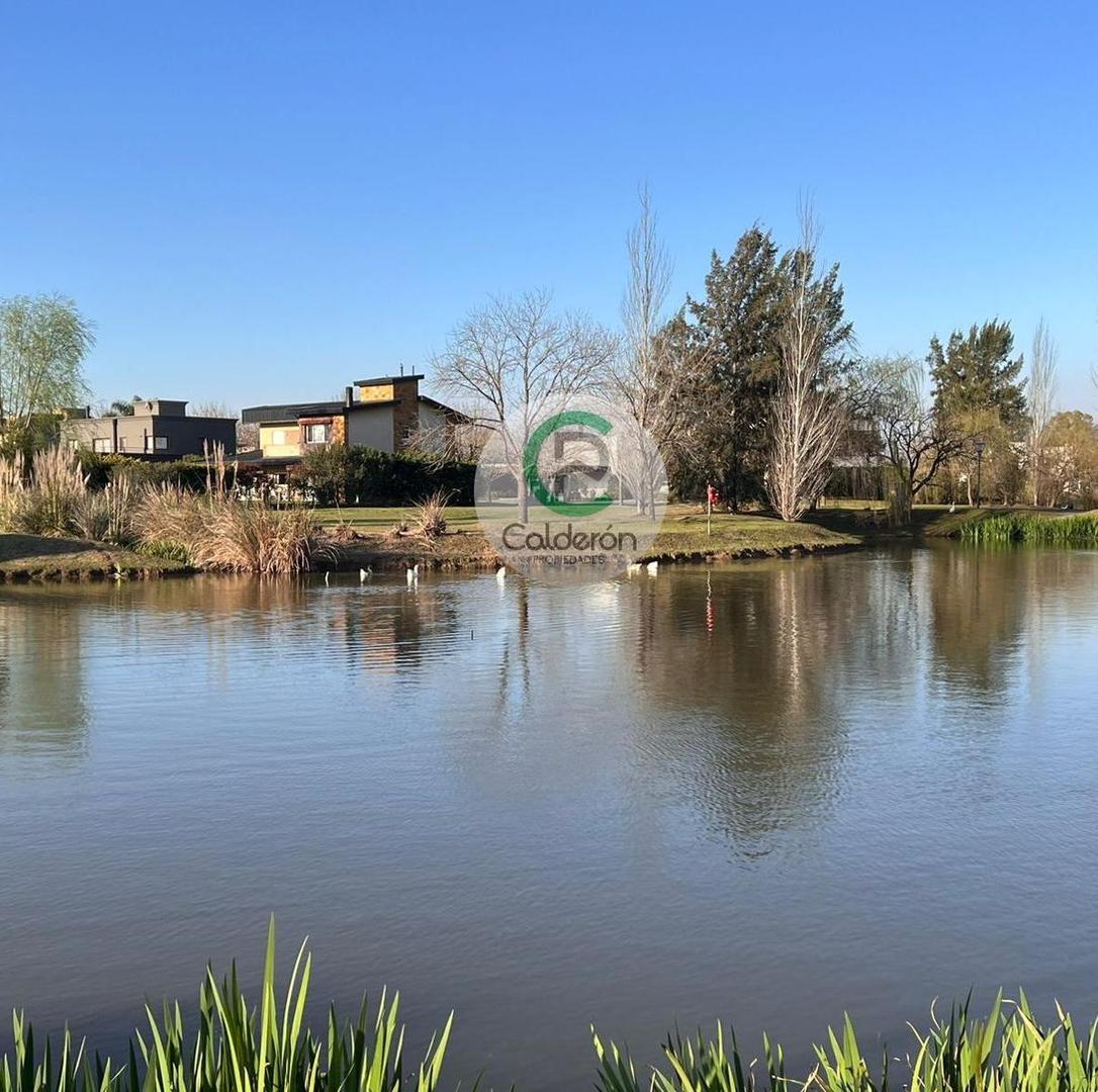 Terreno en Venta de 1204,0 m2