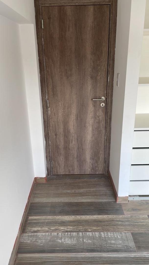 Venta Departamento 2 ambientes  con balcon en Ramos Mejía