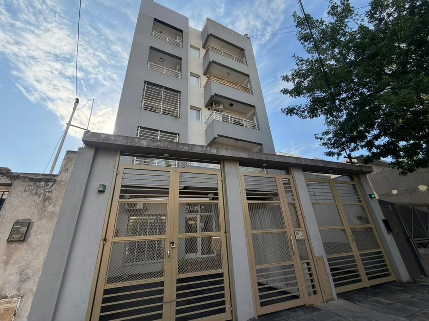 Presidente Urquiza 3100