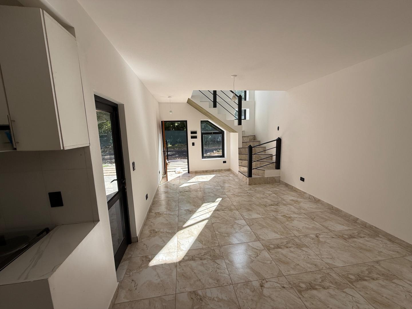 Departamento en Alquiler de 3 ambientes