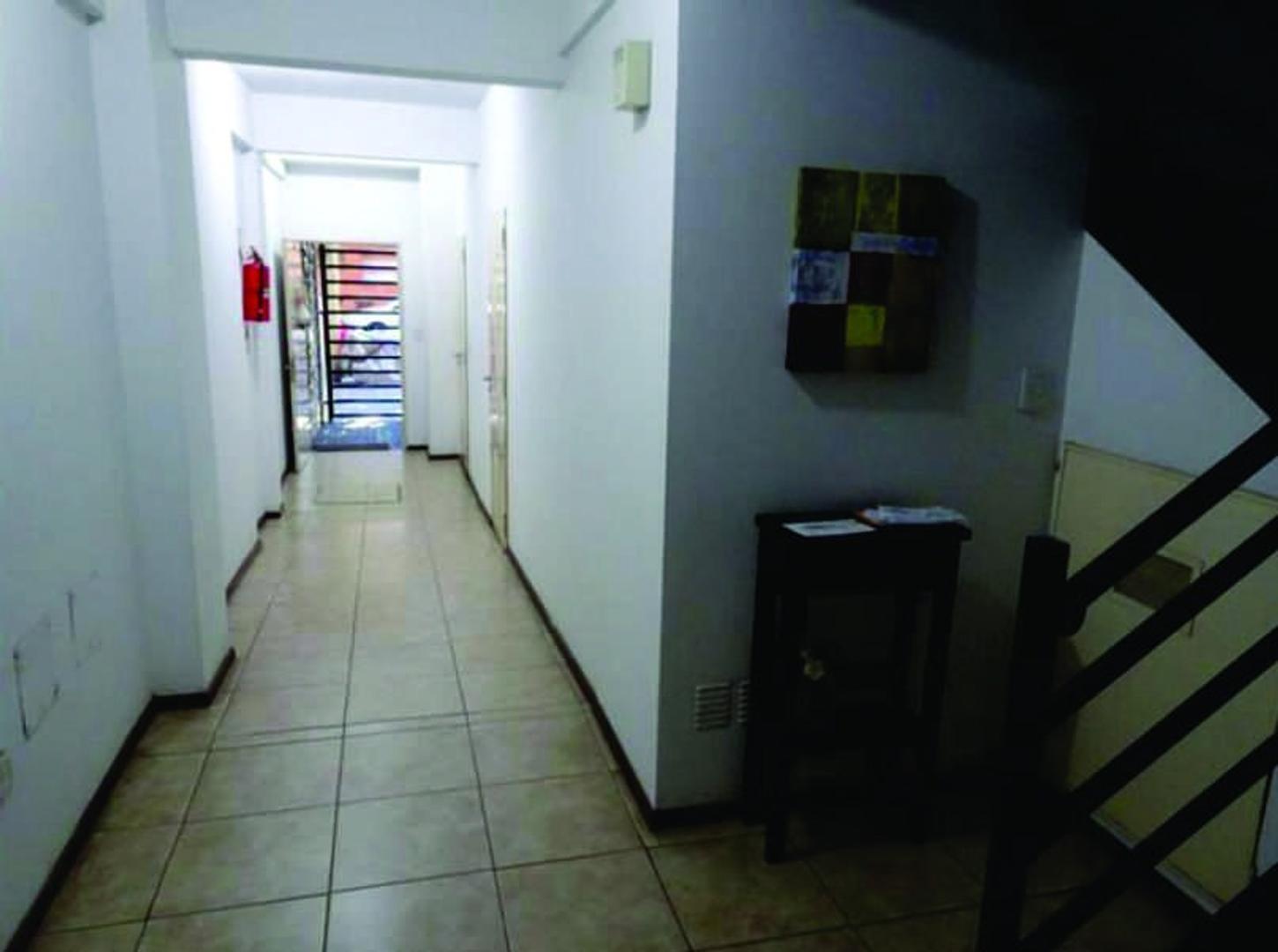 Depto Tipo Casa en Alquiler en Floresta, $ 650.000