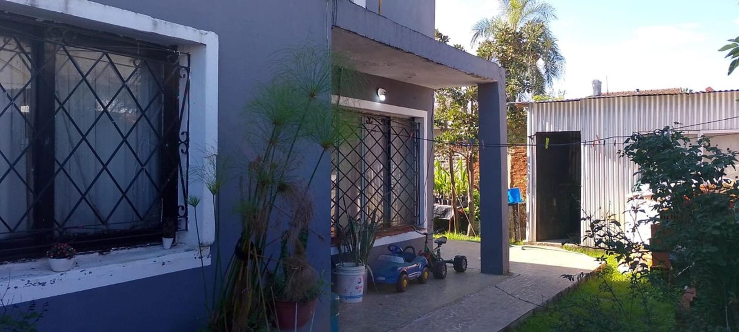 Venta de vivienda multifamiliar en W. Morris