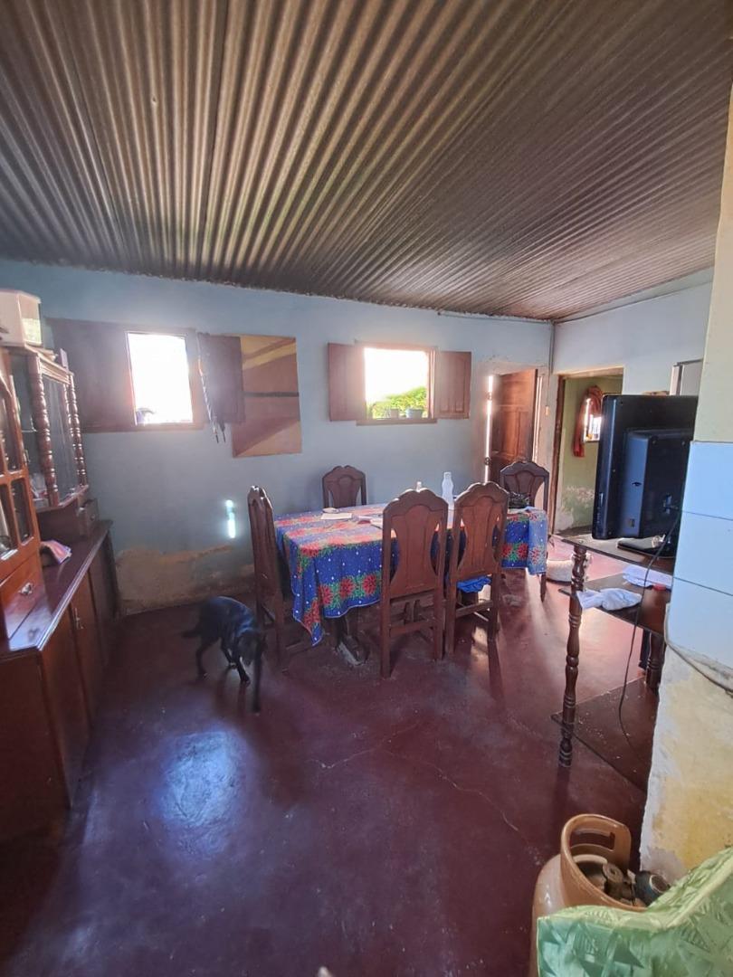 Casa 4 ambientes con 1 baño