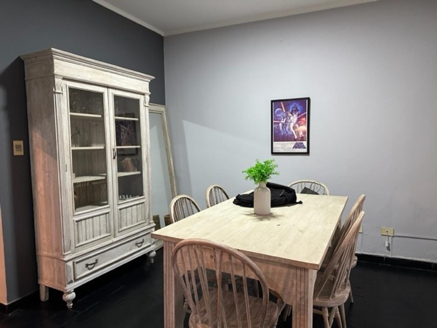 Casa 5 ambientes con 3 baños