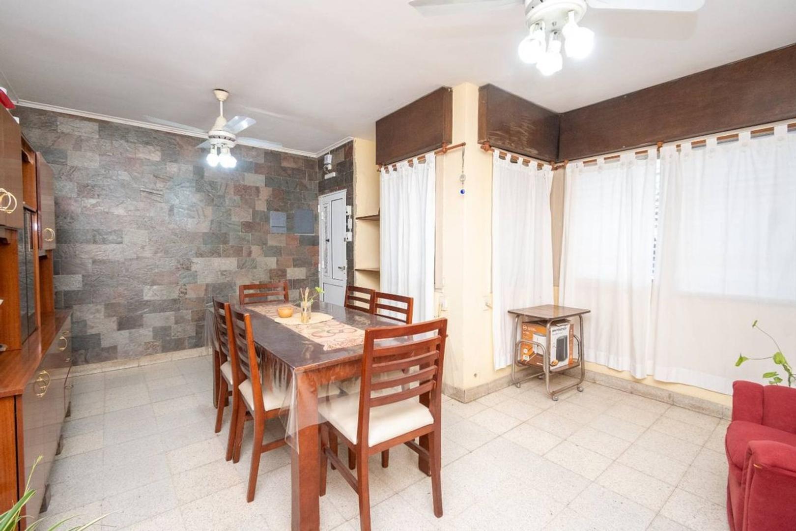 VENTA CASA 4 DORM COCH PATIO VERDE Y TERRAZA