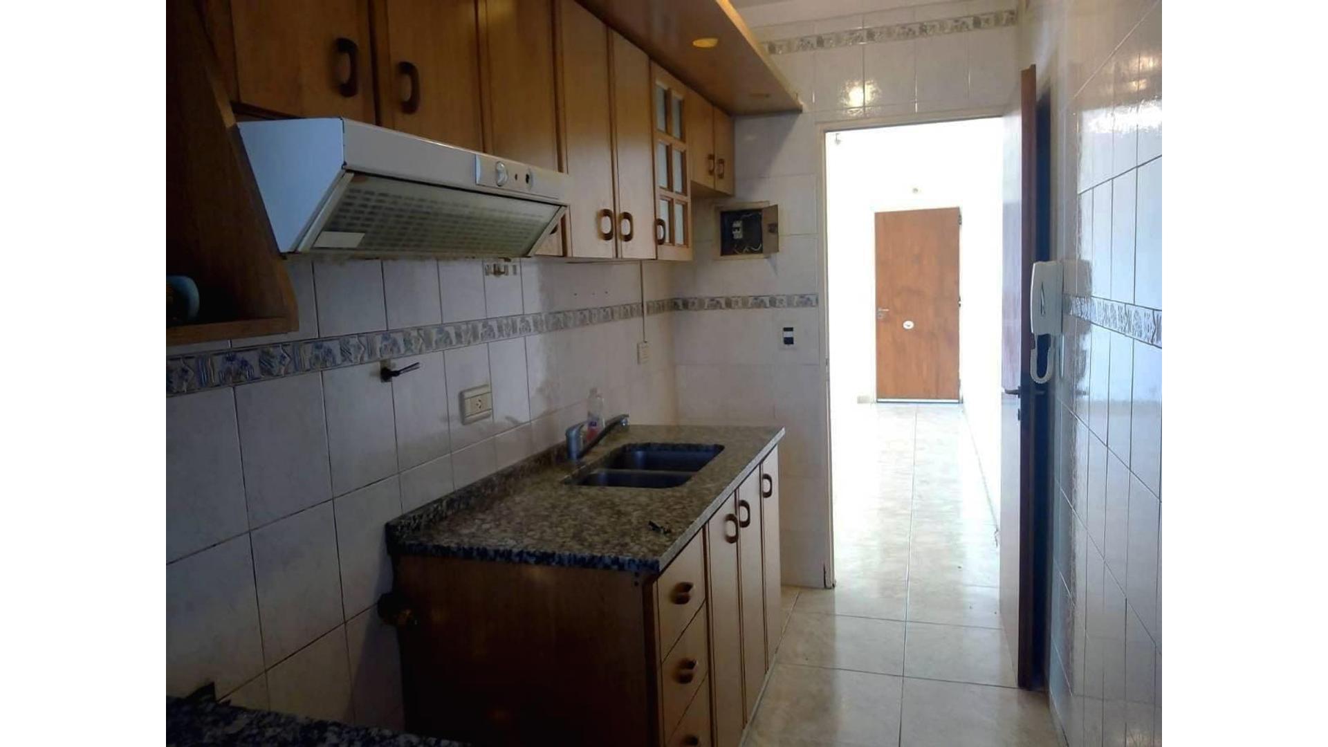 DEPARTAMENTO DE 3 AMBIENTES EN VENTA EN GLEW