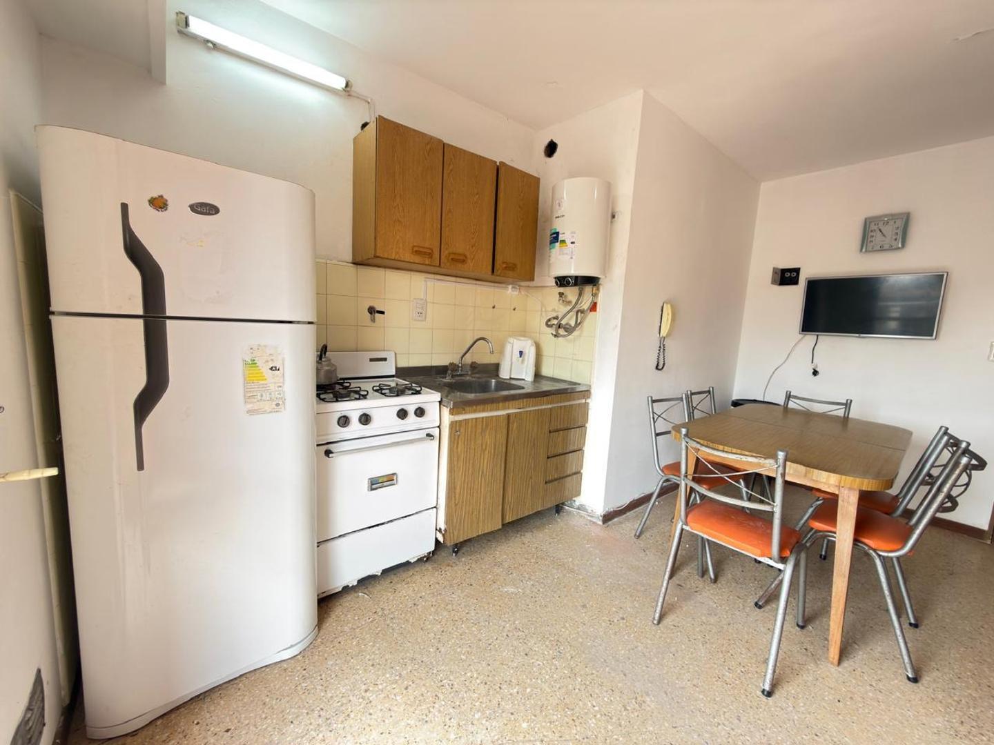 Querini 118 , Piso 5