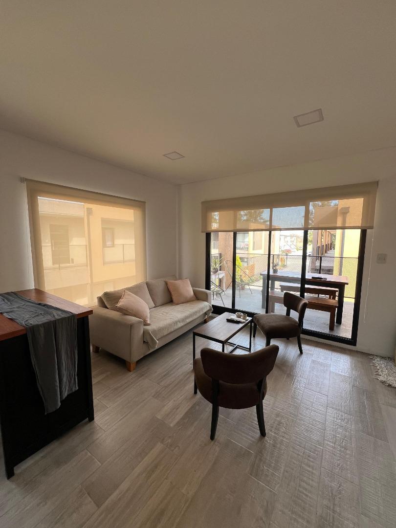 Departamento en Alquiler en Cañada Village 1, USD 700