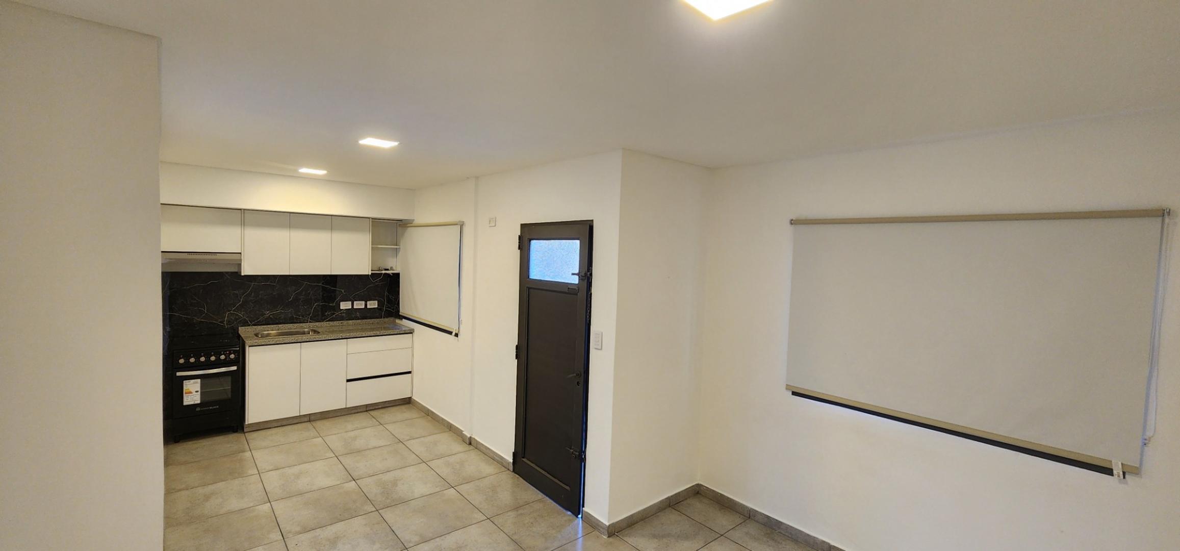 Depto Tipo Casa en Venta de 1 dormitorio