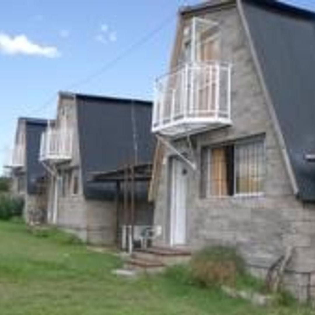 VENTA COMPLEJO DE 3 CABAÑAS