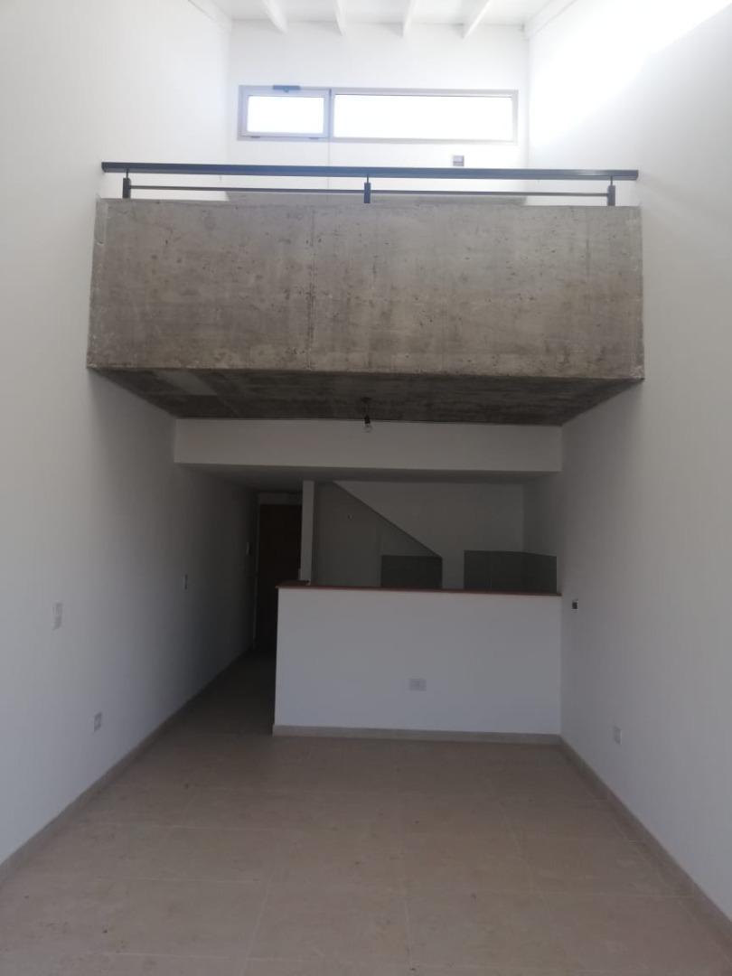 Departamento 2 ambientes con 2 baños