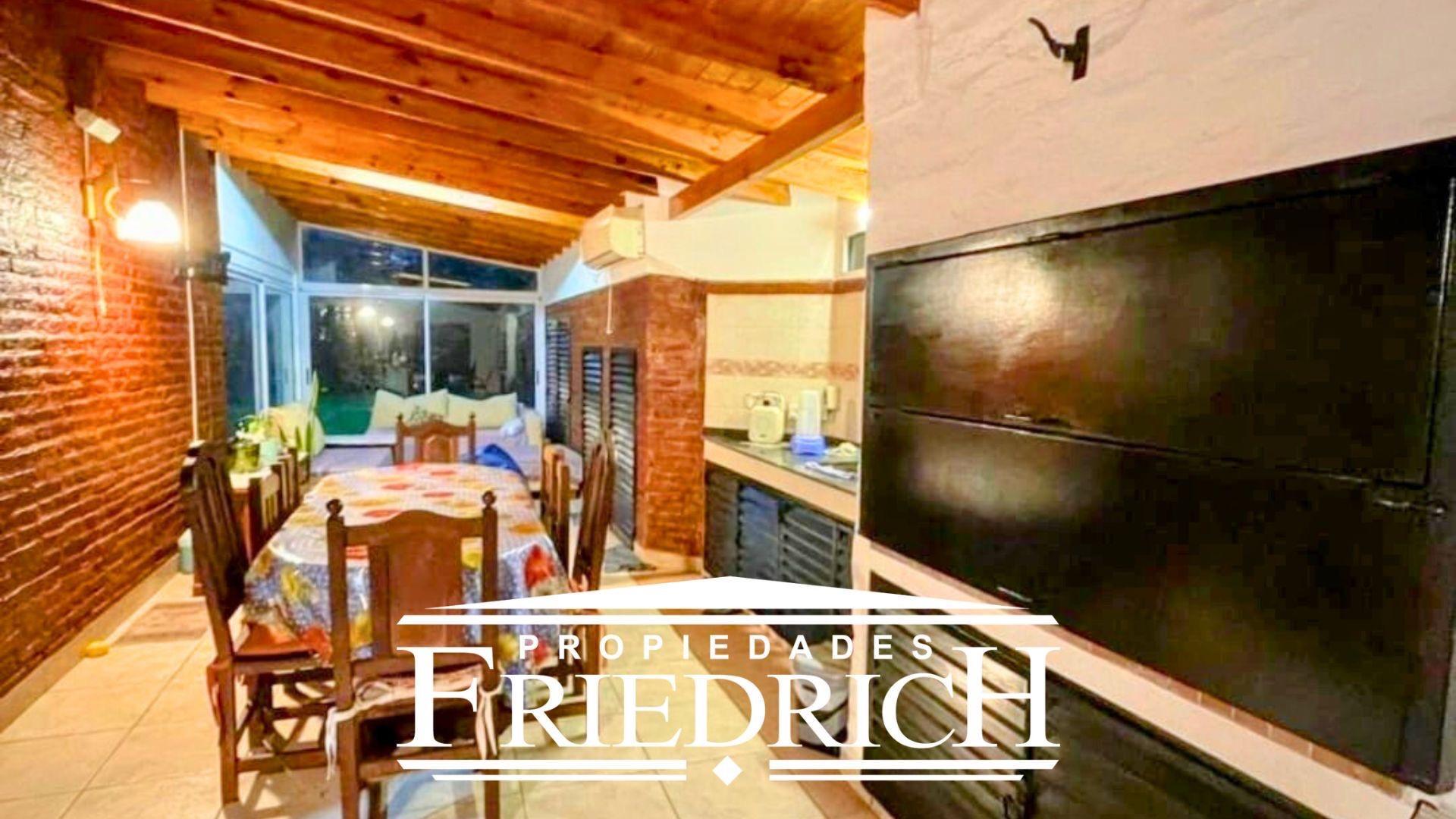 Country Club Las Lajas