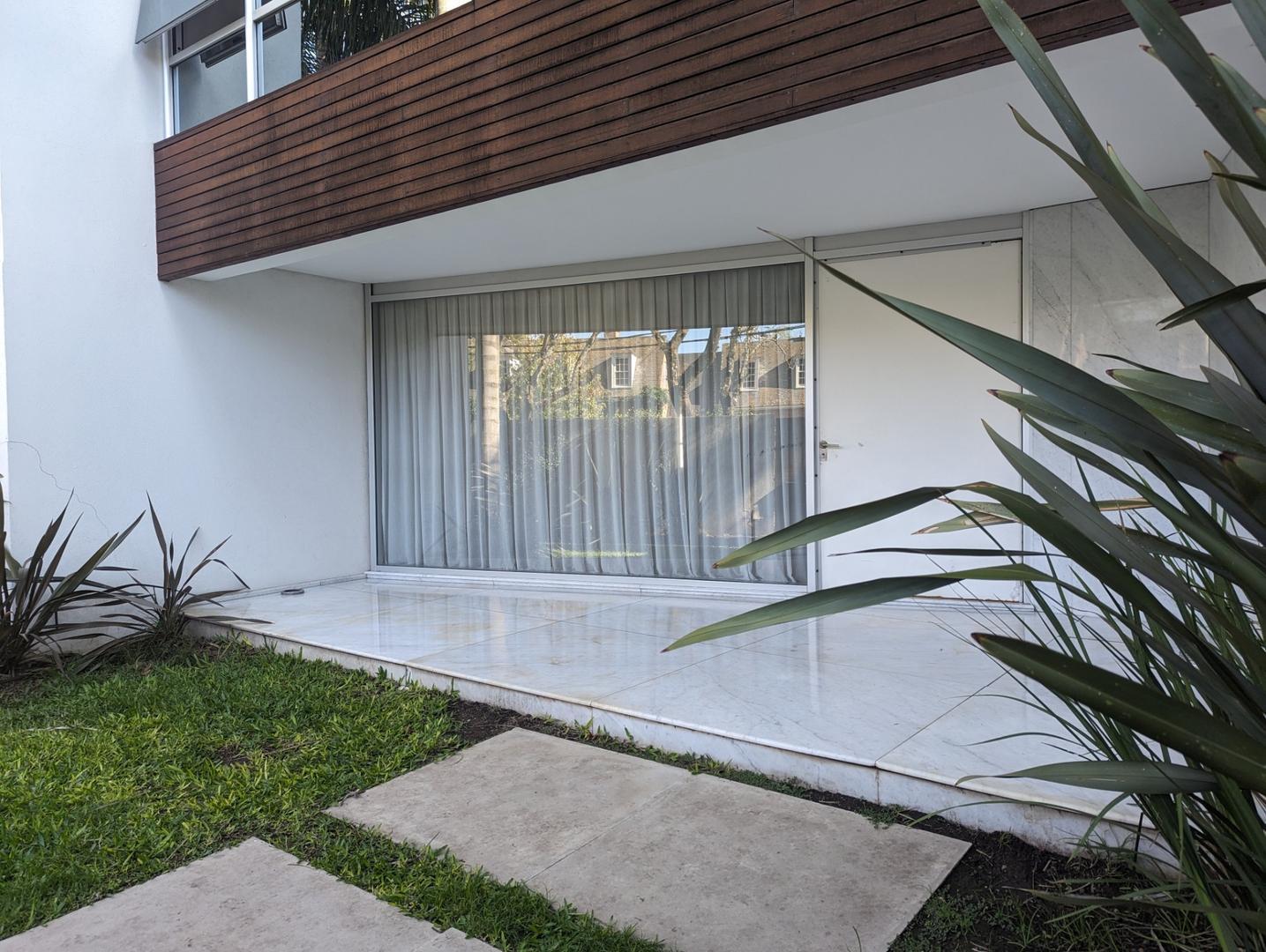 Casa en Venta en Lomas de San Isidro, USD 1.200.000