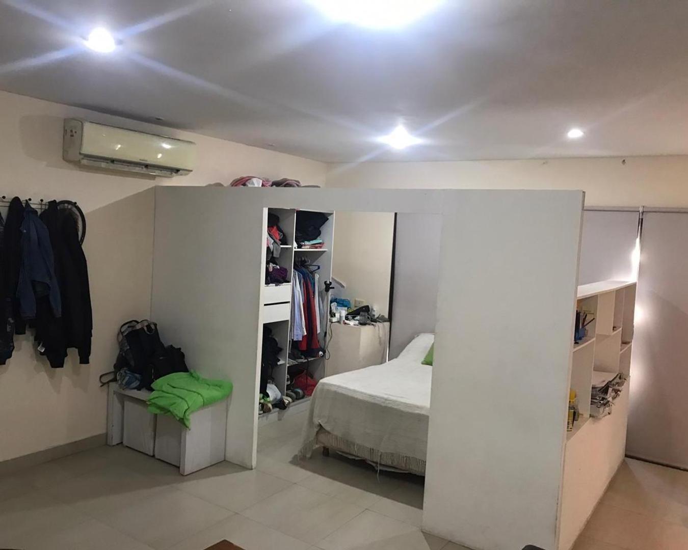 Depto Tipo Casa en Venta en Castelar, USD 51.000