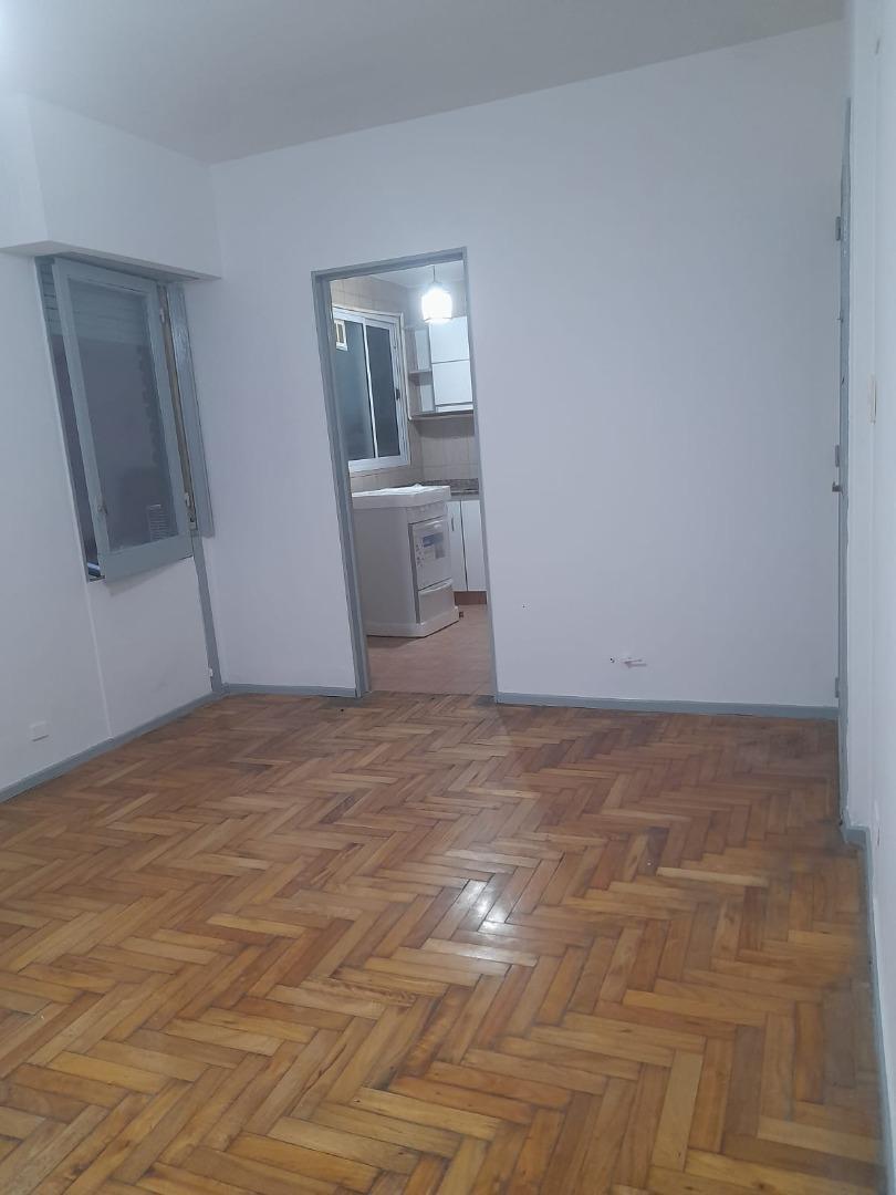 Ministro Carranza 2400