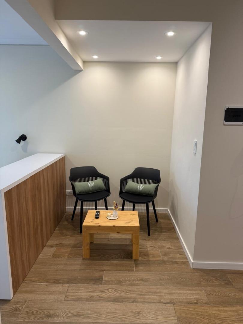 Monoambie. Reciclado de 26 m² - Excelente Ubi. Guemes/Aldrey