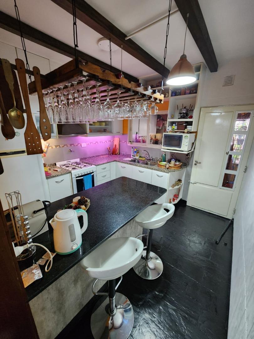 Depto Tipo Casa 3 ambientes con 2 baños