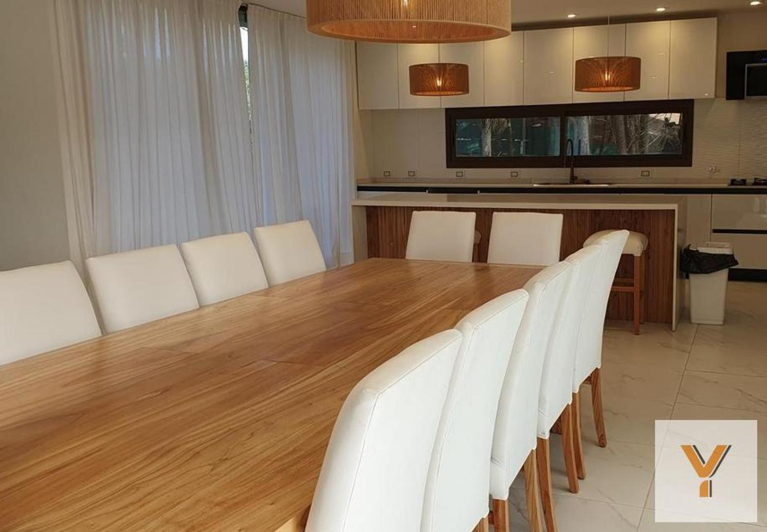 Casa en Venta en Costa Esmeralda, USD 920.000