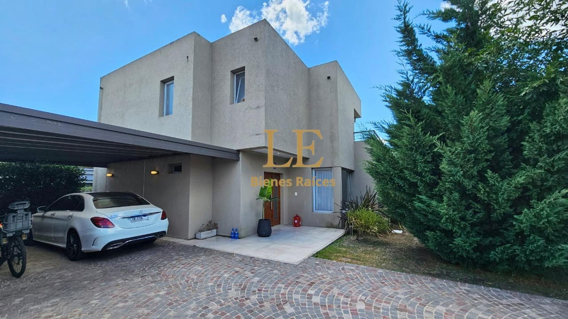 El Canton Puerto 100