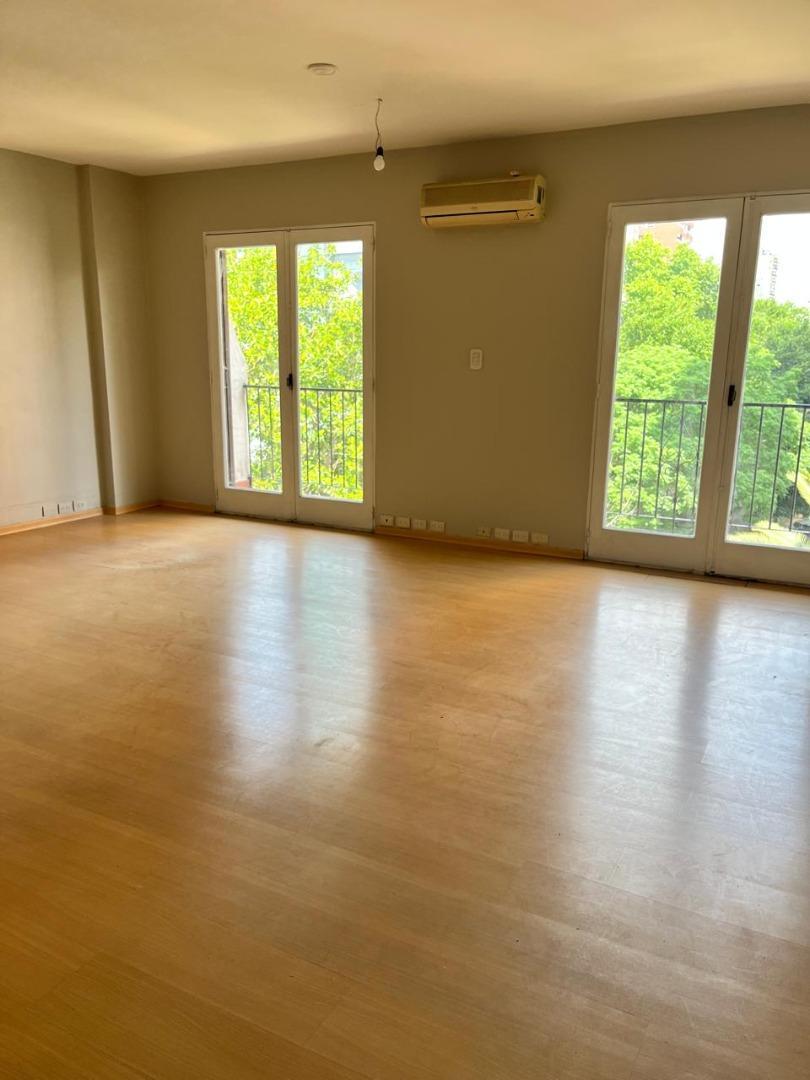 Gral Jose De San Martin 700