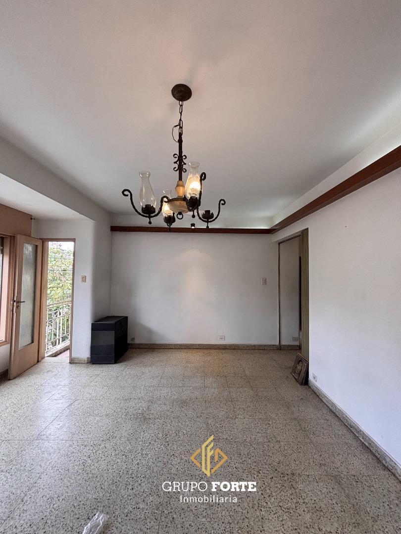 Santa Rosa 2200, Piso 1