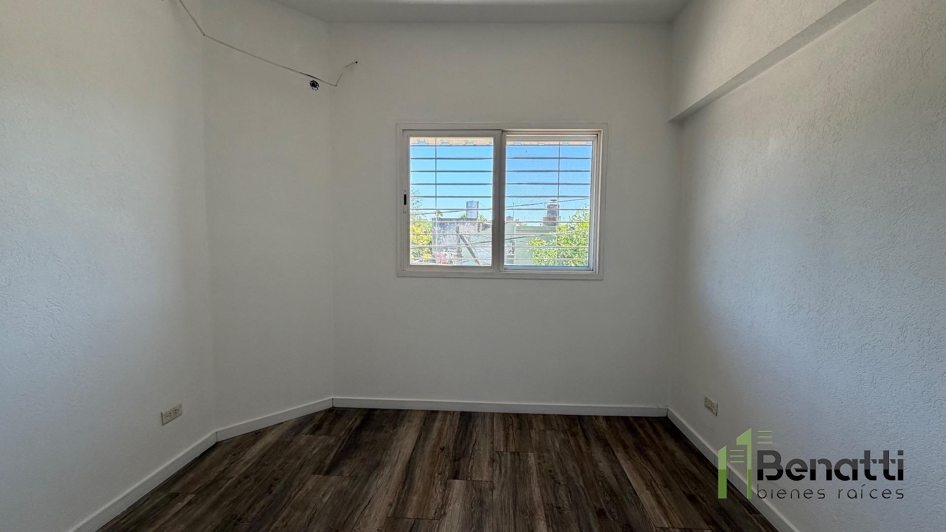 Dpto. en alquiler 3 amb. con terraza, balcón y parrilla