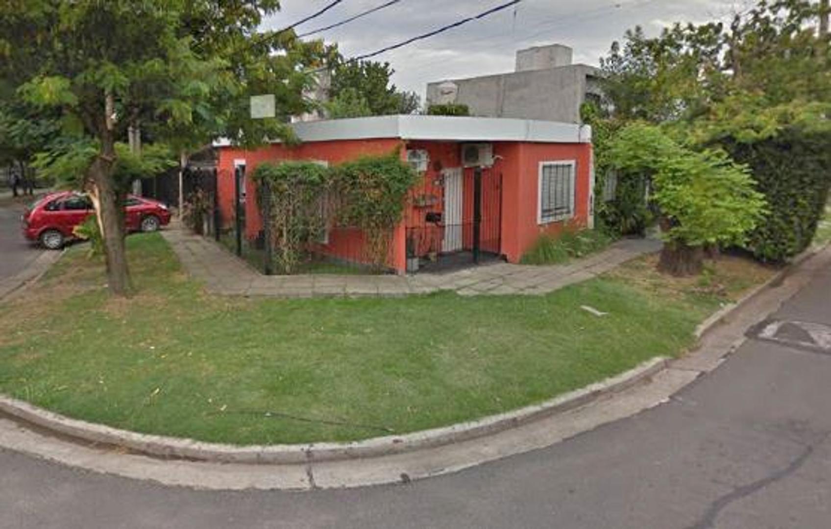 Casa americana 3 ambientes venta Castelar Norte