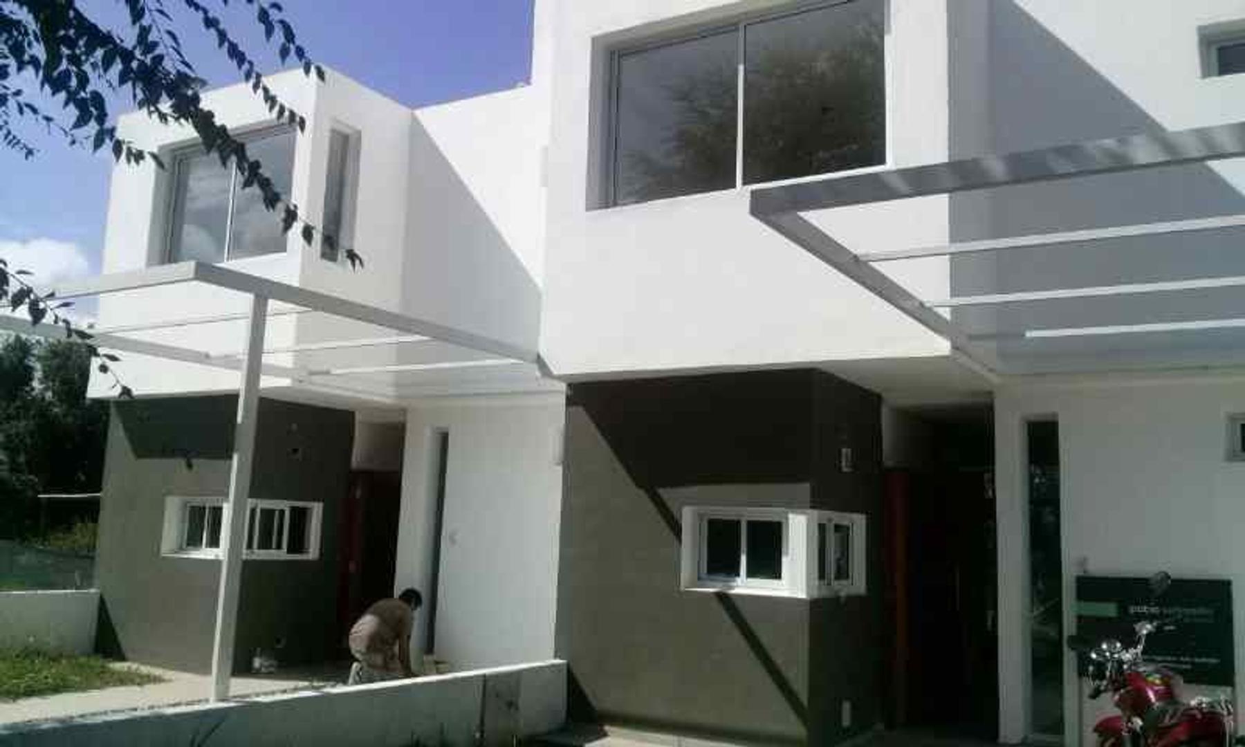 La Catalina B°Cerrado Dplex 3d 2b VER TOUR VIRTUAL