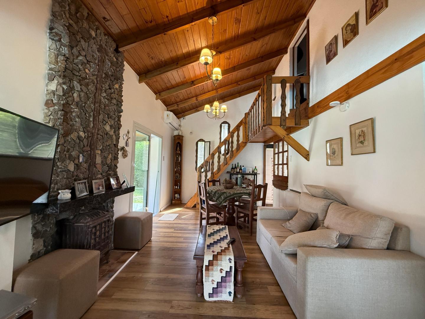 Casa 4 ambientes con 3 baños