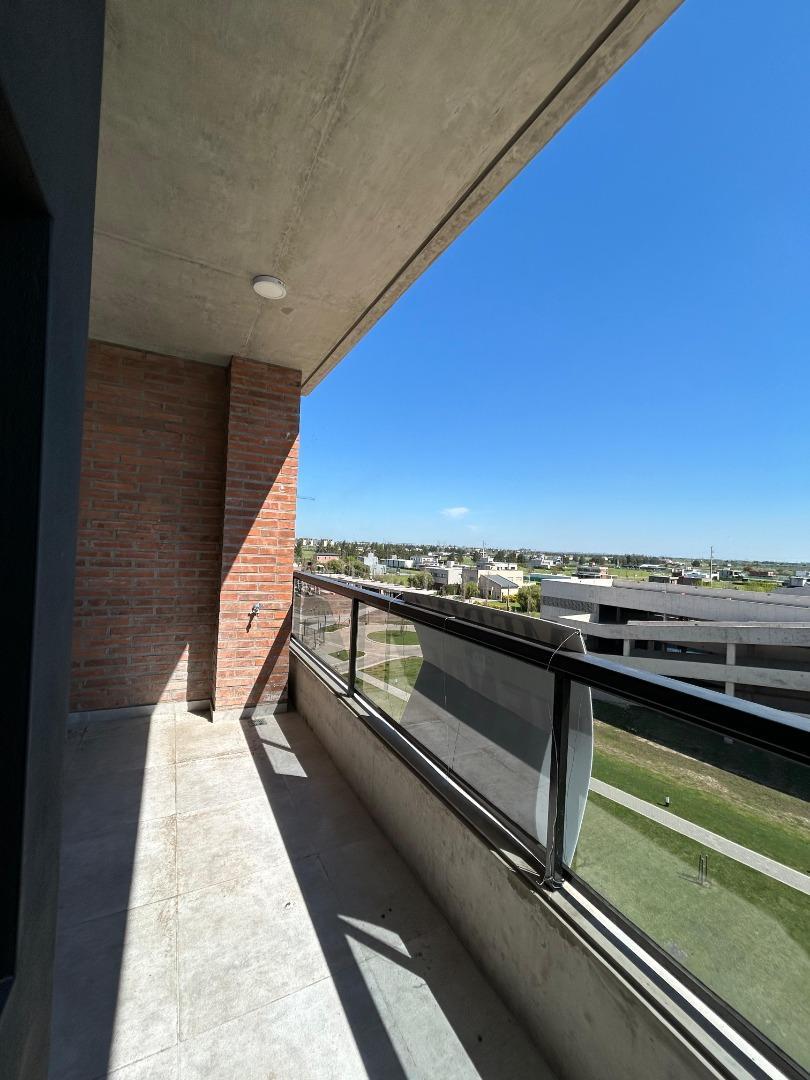 Departamento en Venta en Fisherton, USD 87.000