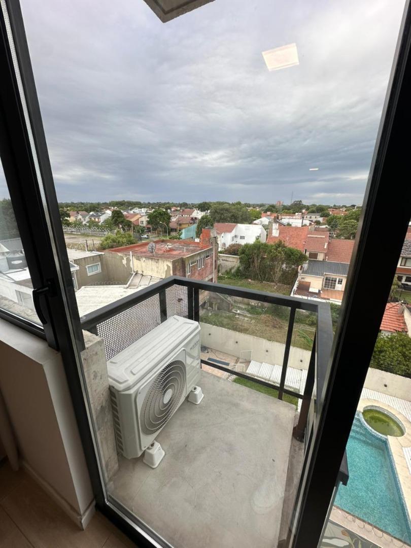 Departamento en Alquiler de Monoambiente