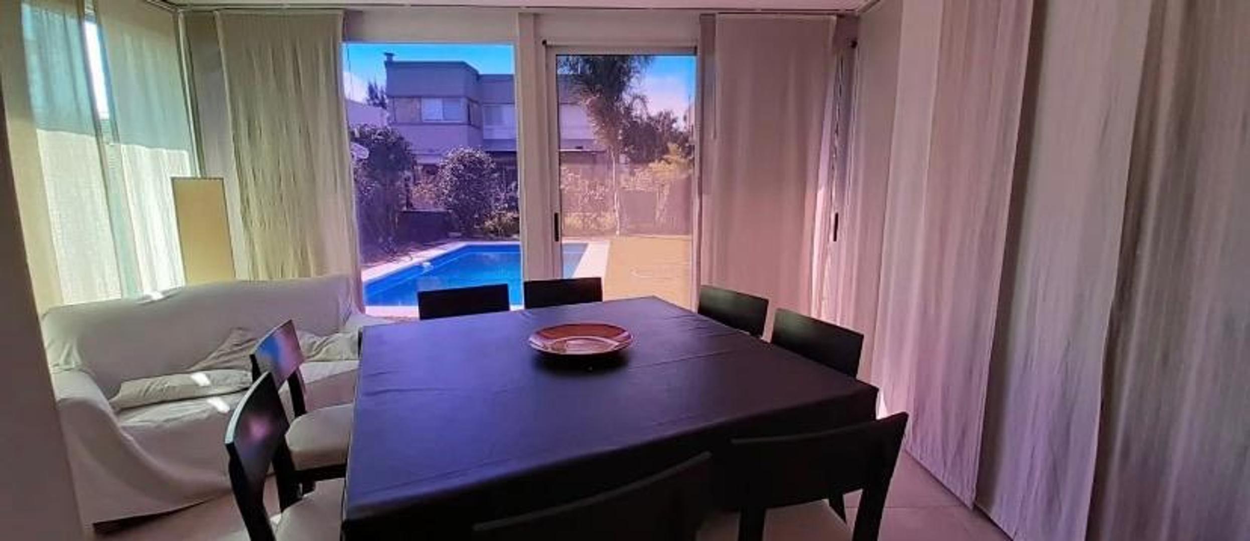 Casa en Alquiler de 2 dormitorios