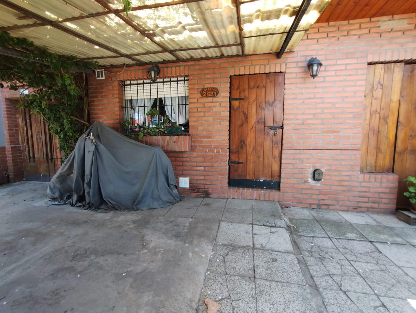 Av. Fortunato De La Plaza 2600