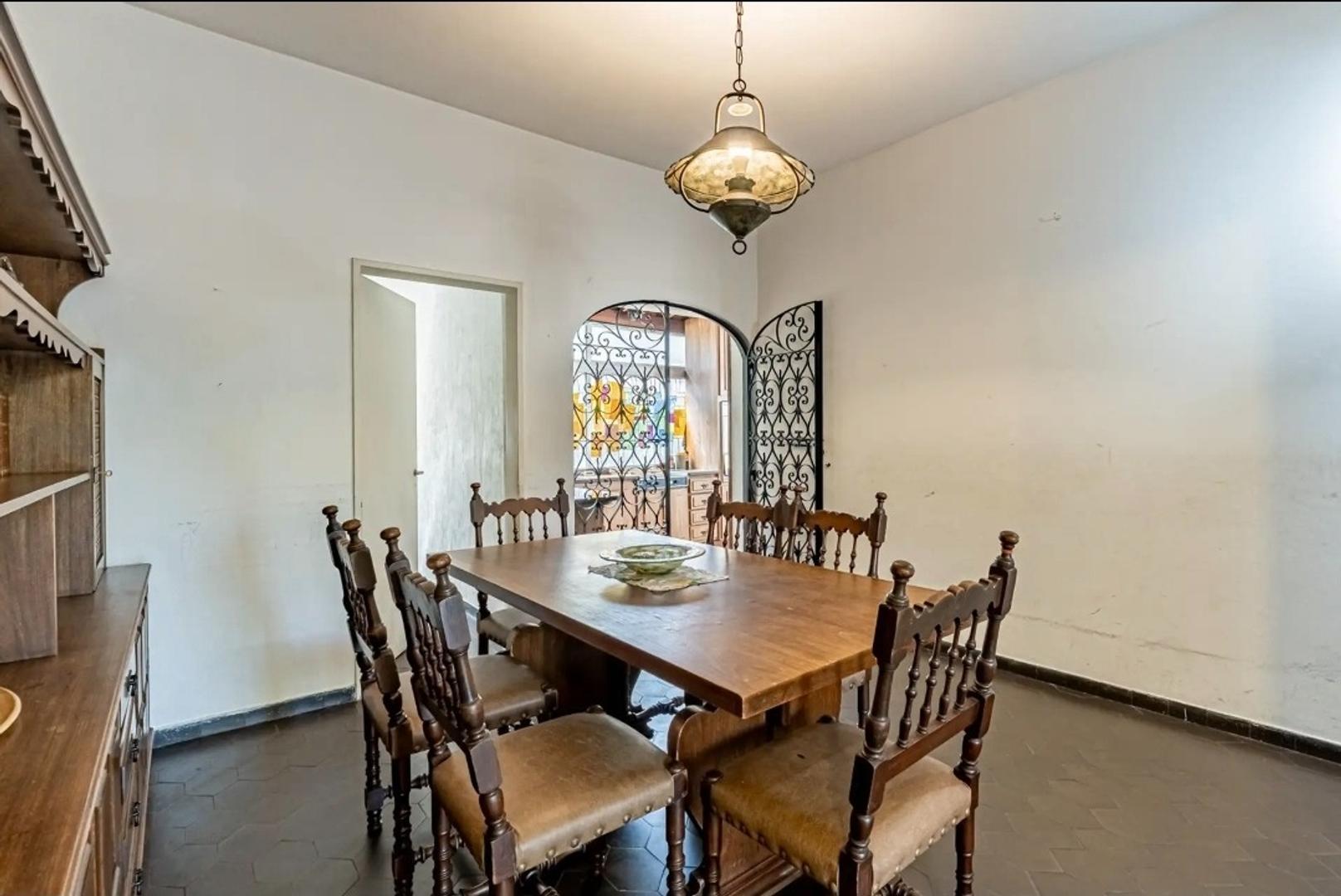 Casa en Venta al Oeste