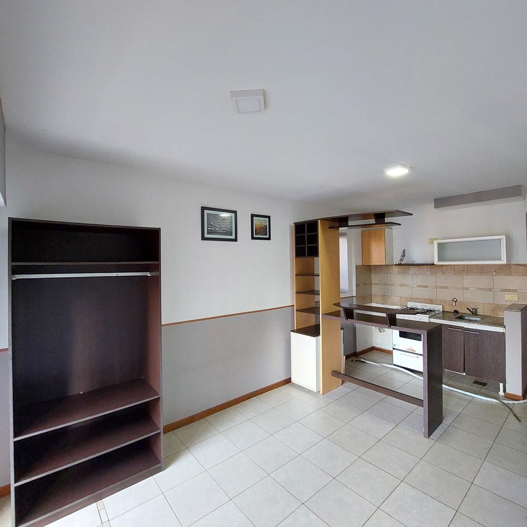 Paraguay 1850 , Piso 7