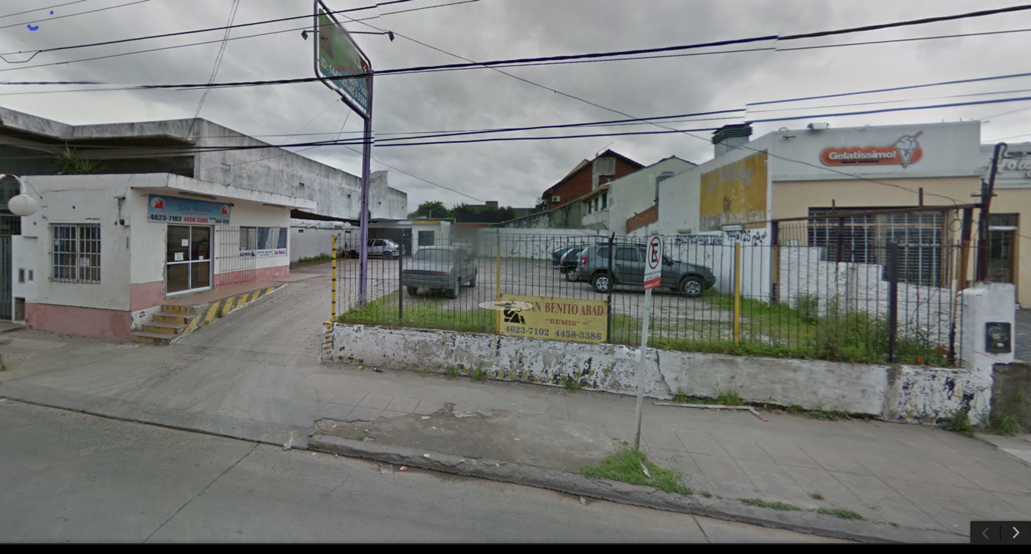 Lotes zona com. de 10 x 21.50 y 10 x 31.50 respectivamente