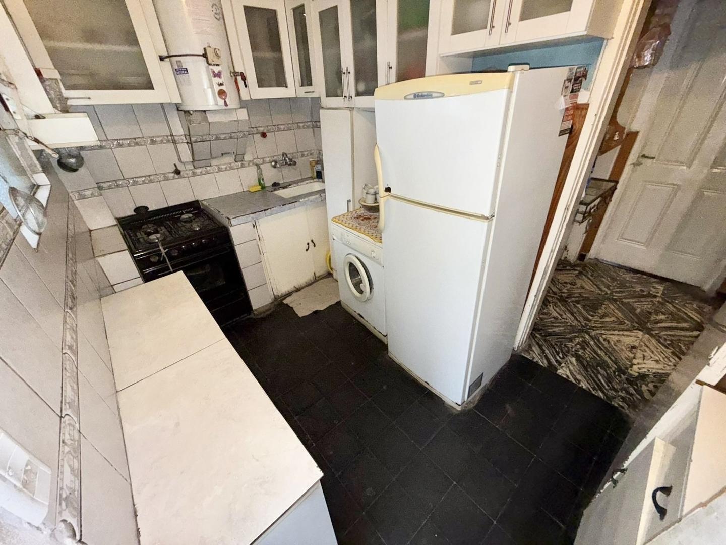 Casa 2 ambientes con 1 baño