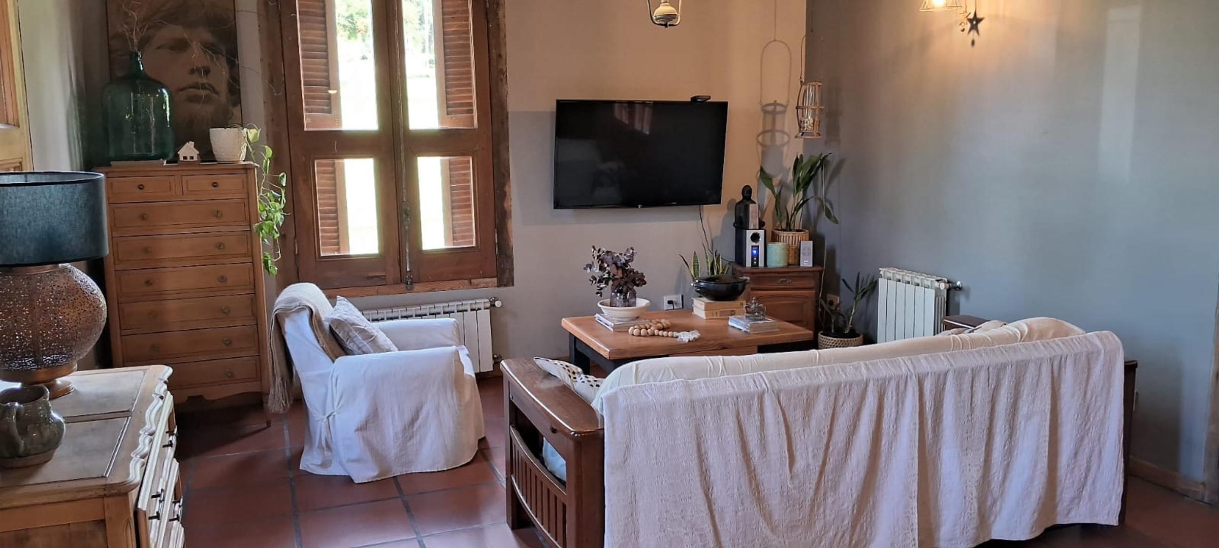 Casa 4 ambientes con 3 baños