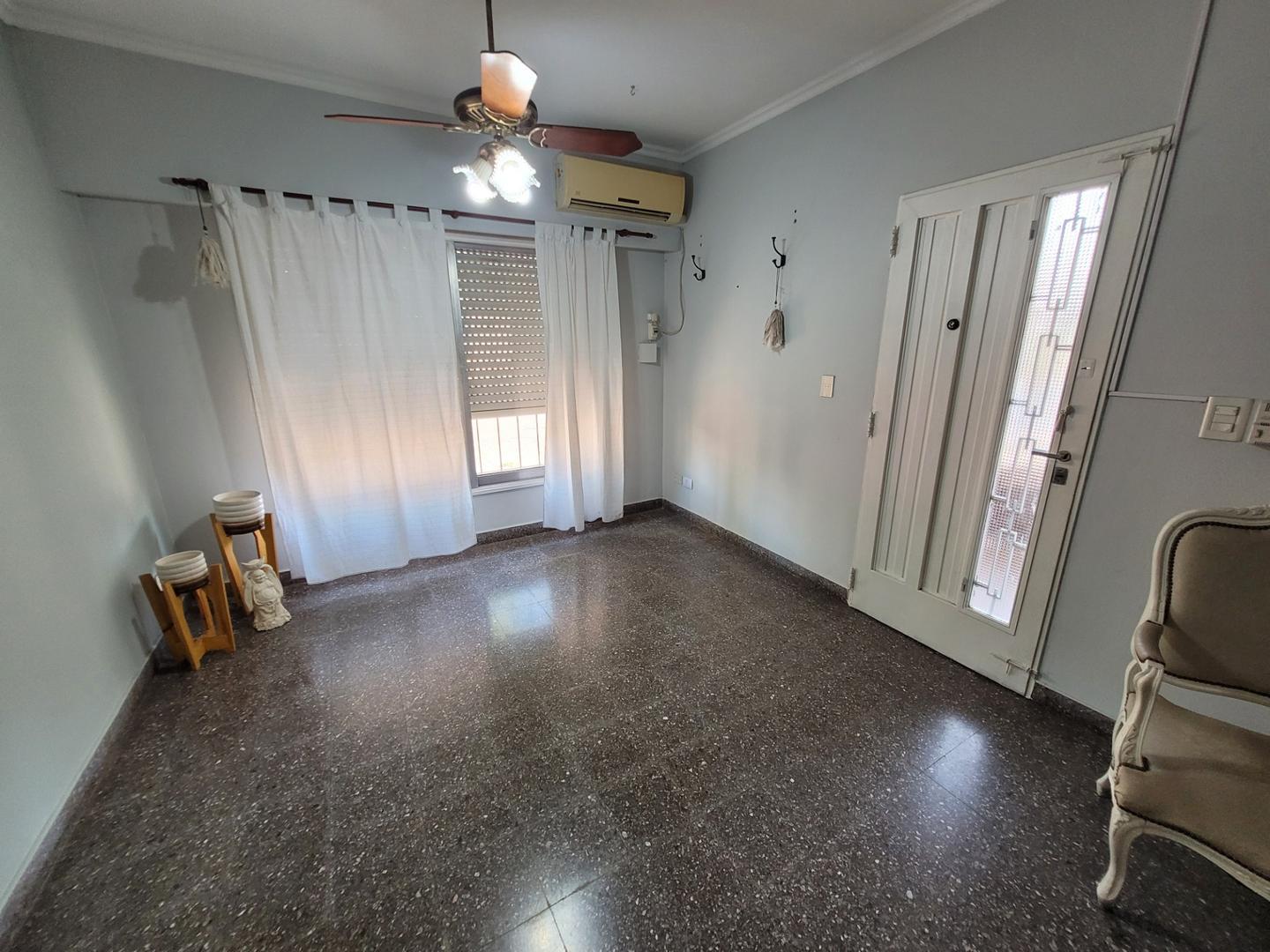 Casa en Alquiler de 2 dormitorios