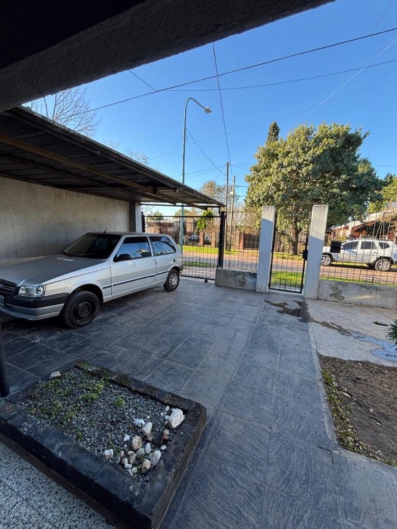 Casa en Venta en Adrogue, USD 72.000