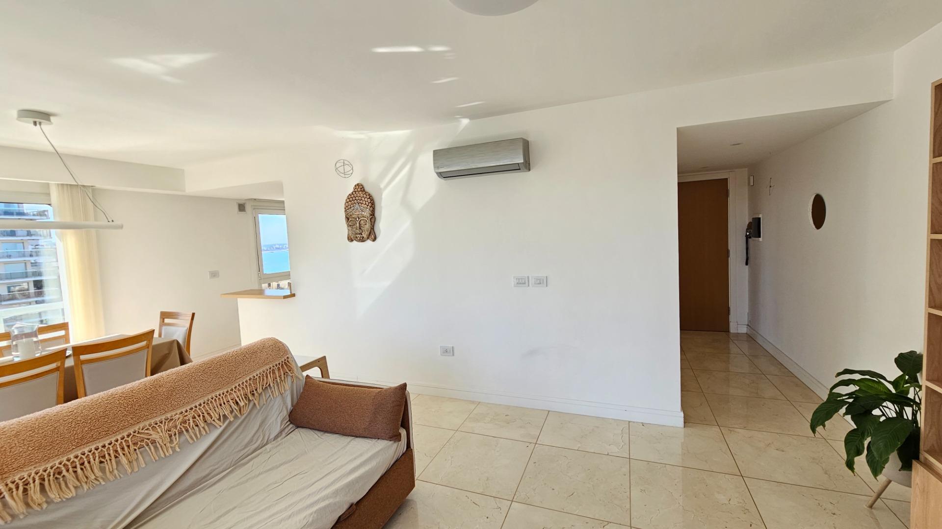 Departamento 2 ambientes con 2 baños