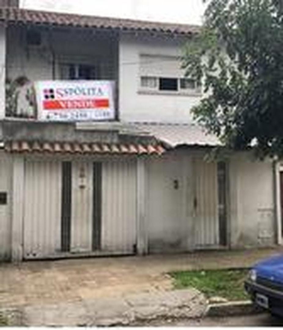 AMPLIO DUPLEX 3 AMBIENTES EN DOS PLANTAS