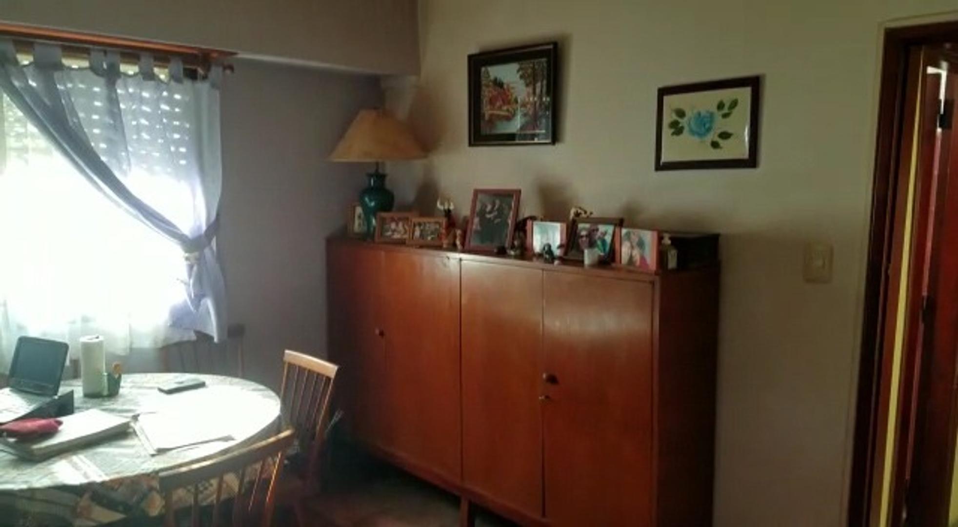 Depto Tipo Casa en Venta de 2 dormitorios