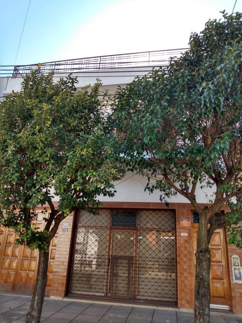 Alfredo Palacios  1300