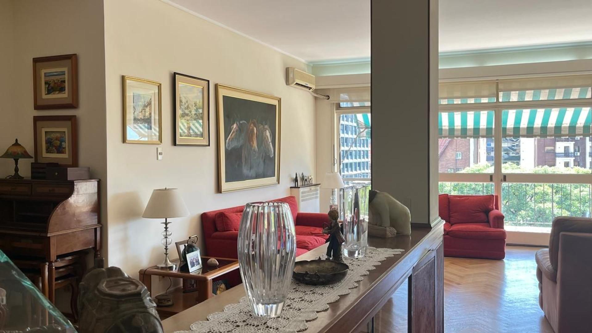 Departamento 4 ambientes con 2 baños